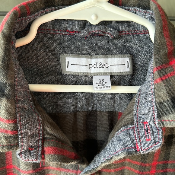 PD&C button up - Picture 2 of 7